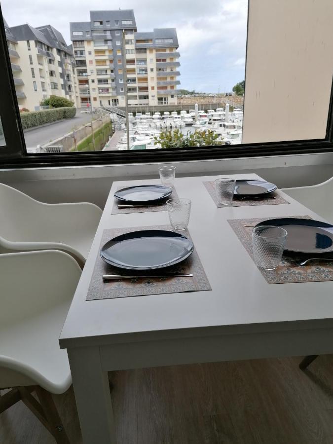 Ferienwohnung Les Marines Courseulles-sur-Mer Exterior foto